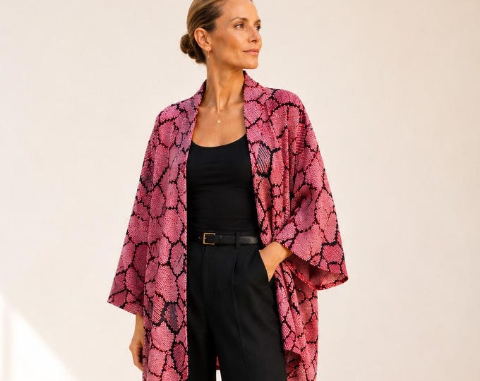 Burgundy Silk Kimono Jacket made with Shibori Batik, stylish Haori Kimono Jacket,  ships from Germany