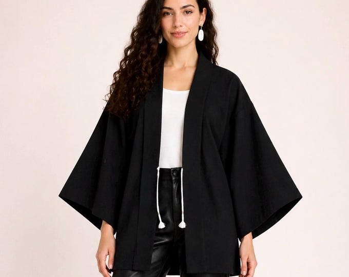 Black Elegant Japanese Kimono Jacket with woven in pattern, Original Japanese Haori, hand-sewn silk, Opera Evening
