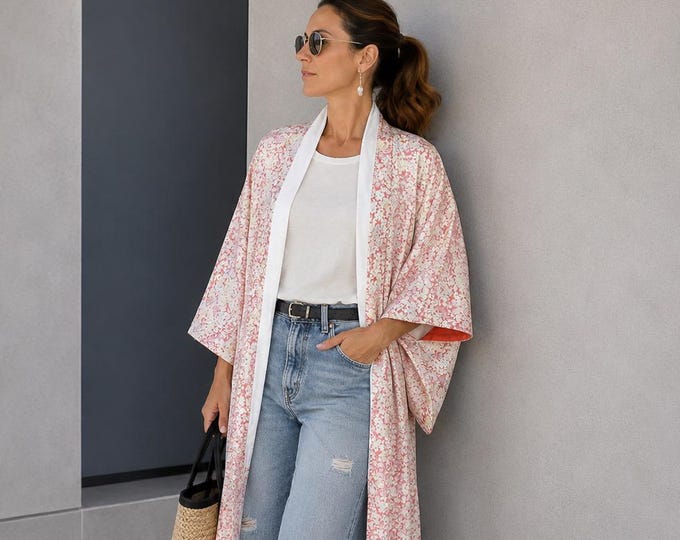 Japanese Kimono with beige leave pattern on pink colored fabric with silk belt  /easy care / dressing gown / Lounge Wear