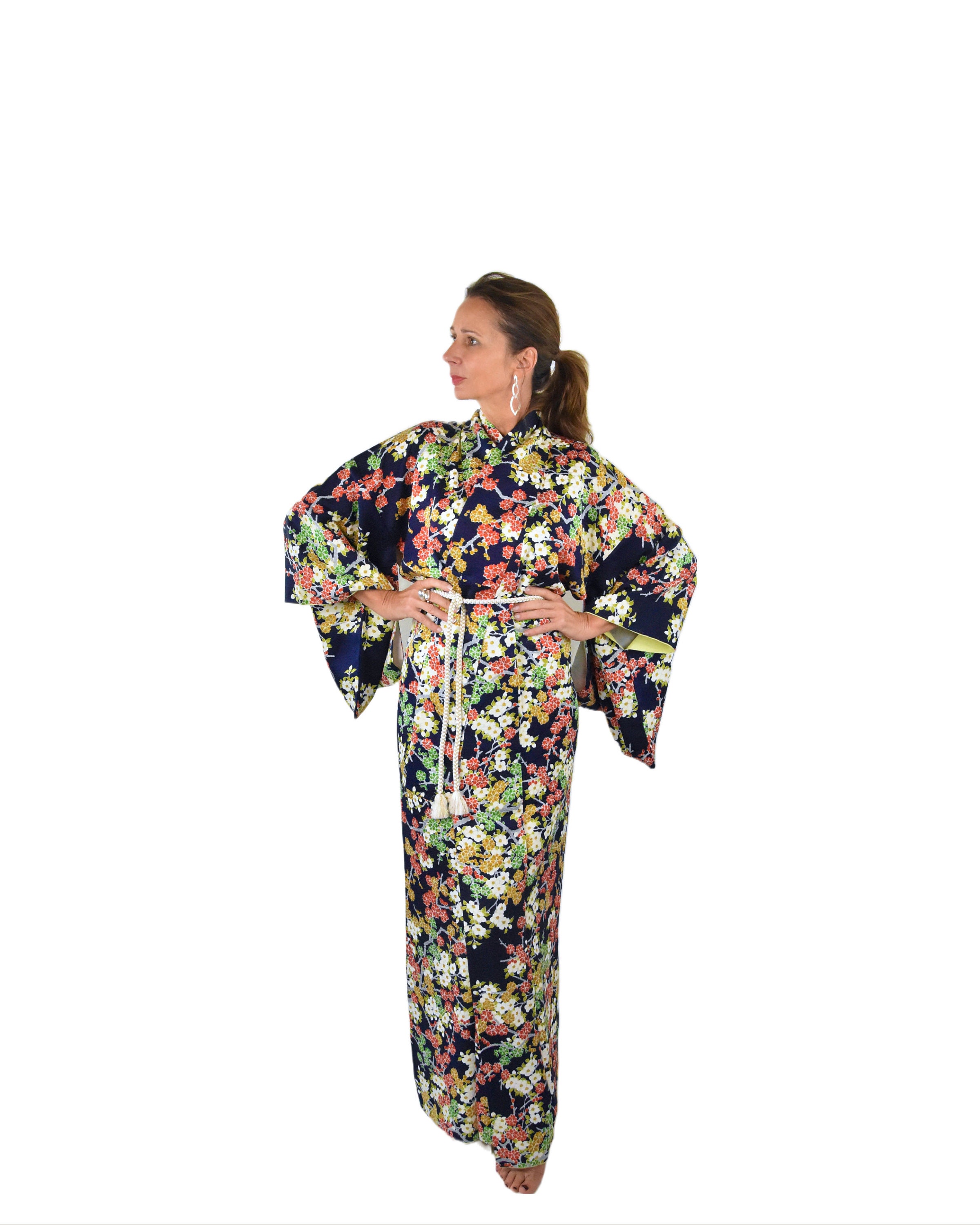 Japanese Vintage Kimono Robe Blue with Flower pattern and belt