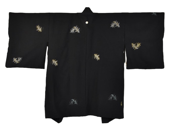 Black Elegant Japanese Kimono Jacket with woven in pattern, Original Japanese Haori, hand-sewn silk, Opera Evening