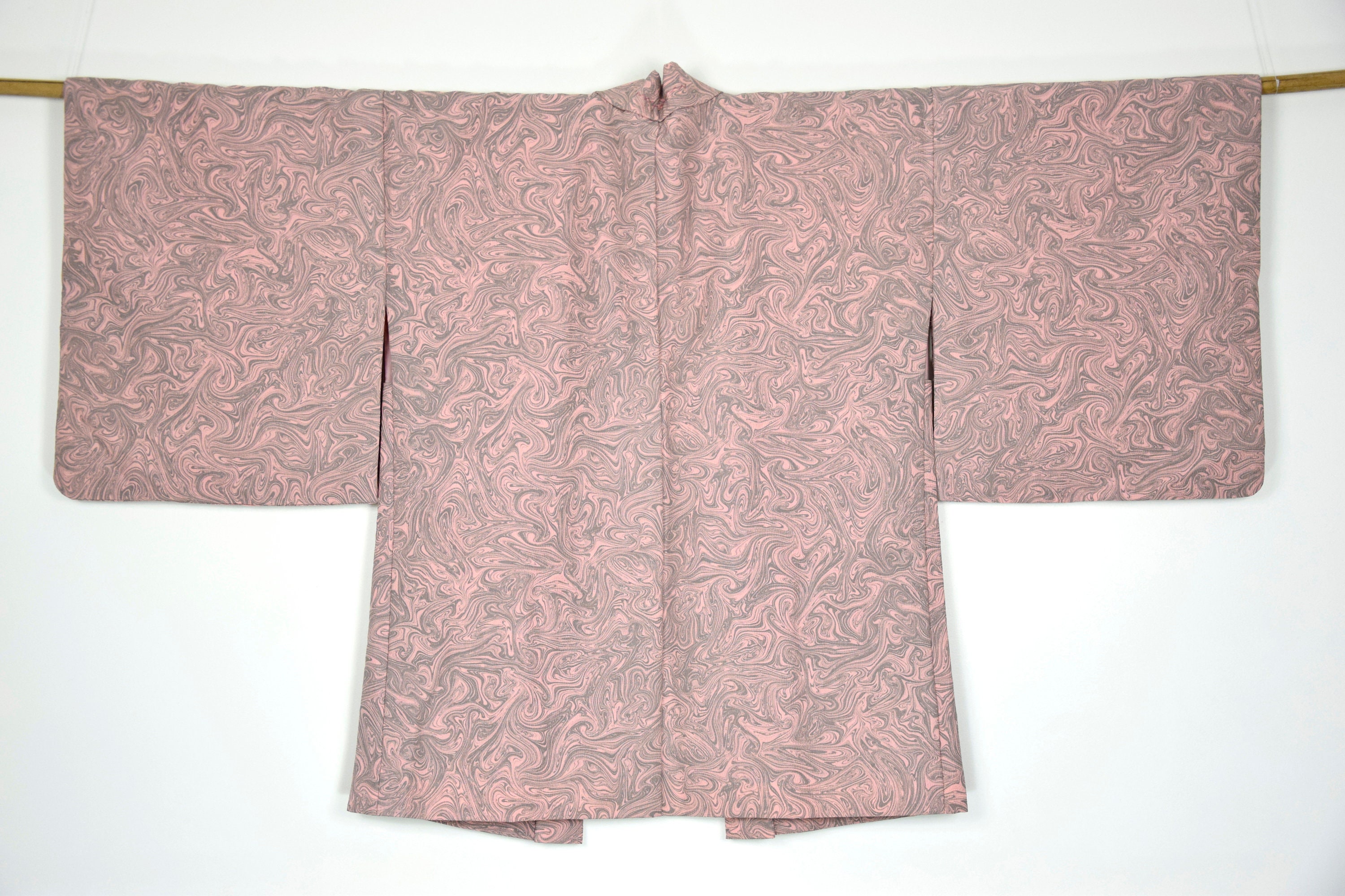 Vintage Haori, short silk Kimono Jacket, pink marble, Wabi Sabi ...