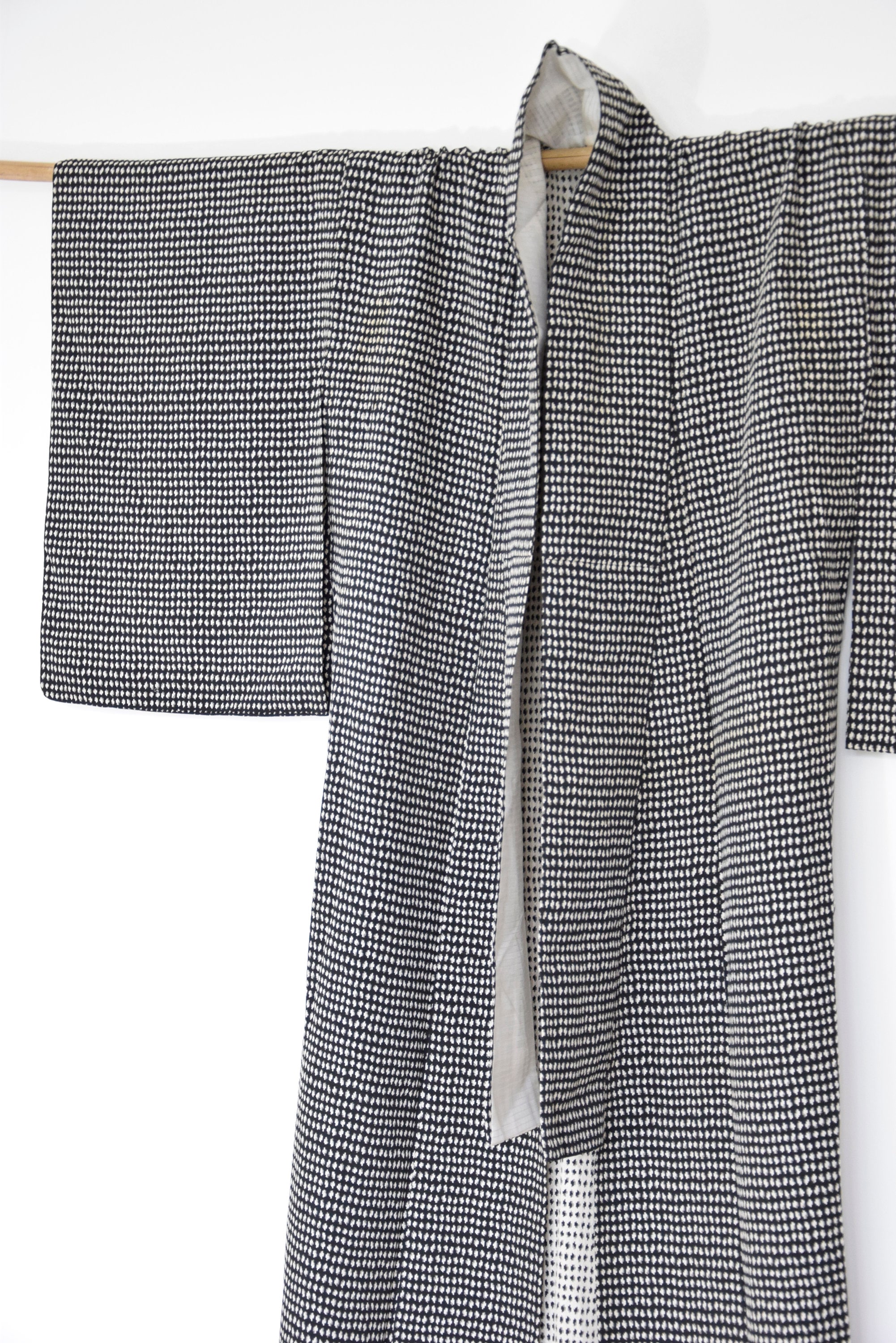 Japanese Kimono, black and white Kimono, Silk Kimono, Kimono Robe