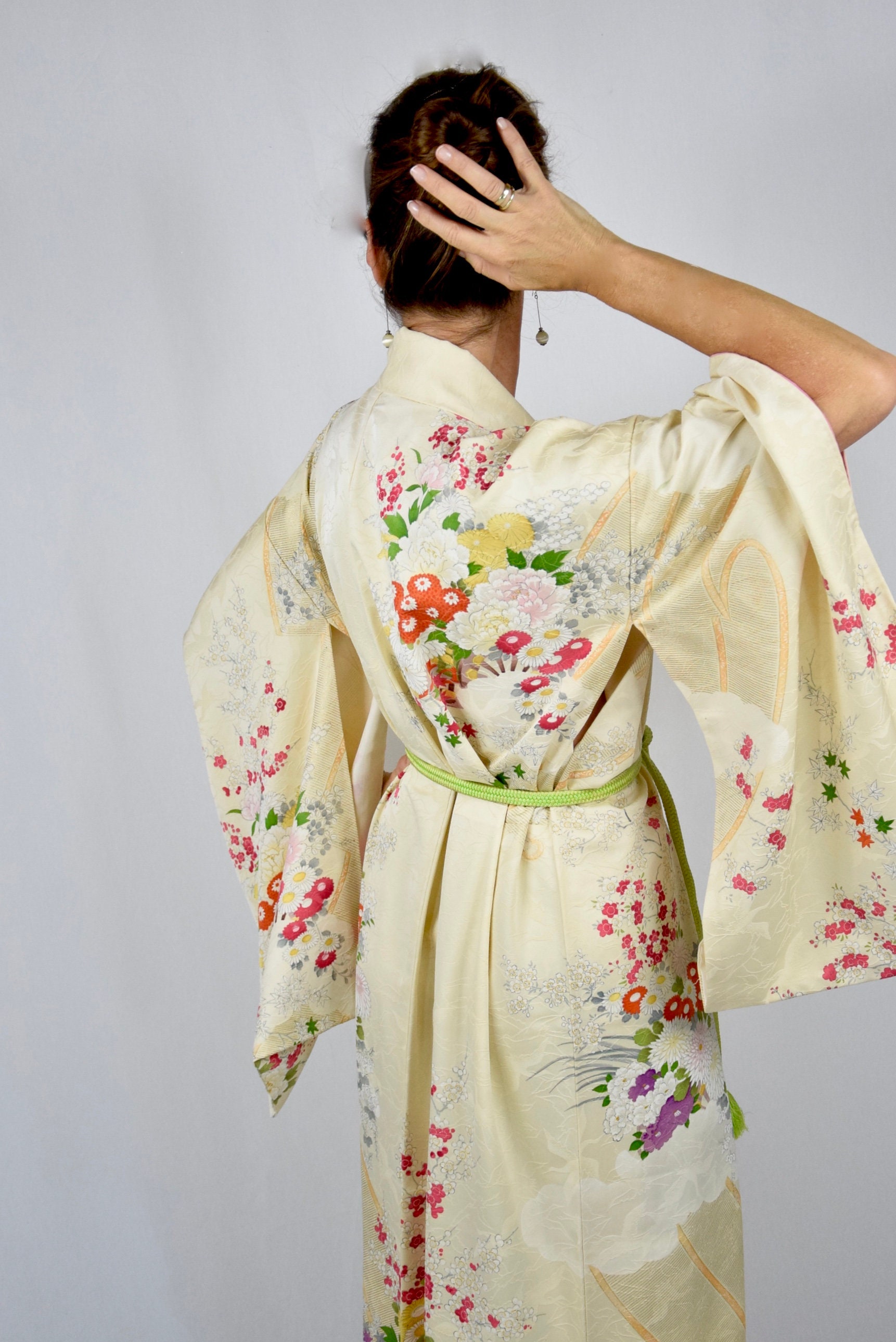 Japanese Silk Kimono Robe With Fancy Embroidery Including Hand Braided Belt Kaftan Present