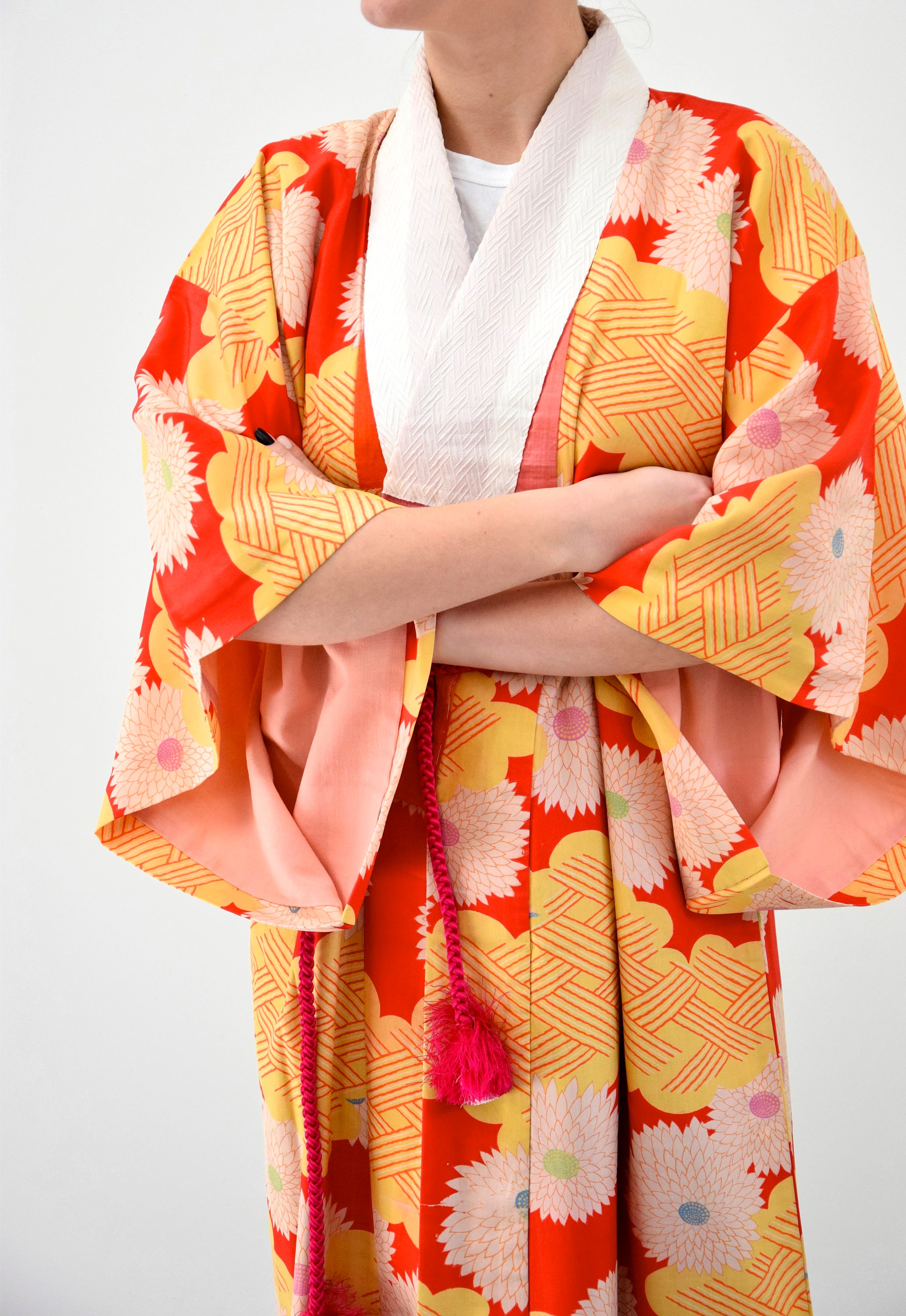 Vintage Kimono red with Flowers with Obijime belt, Silk Kimono Robe