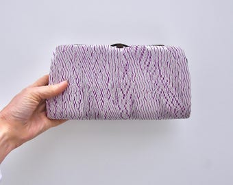 Japanese Kimono Clutch – Elegant Silk Purse with Traditional Pattern – Evening Bag – Vintage Style - Clutch Bag - sustainable fashion