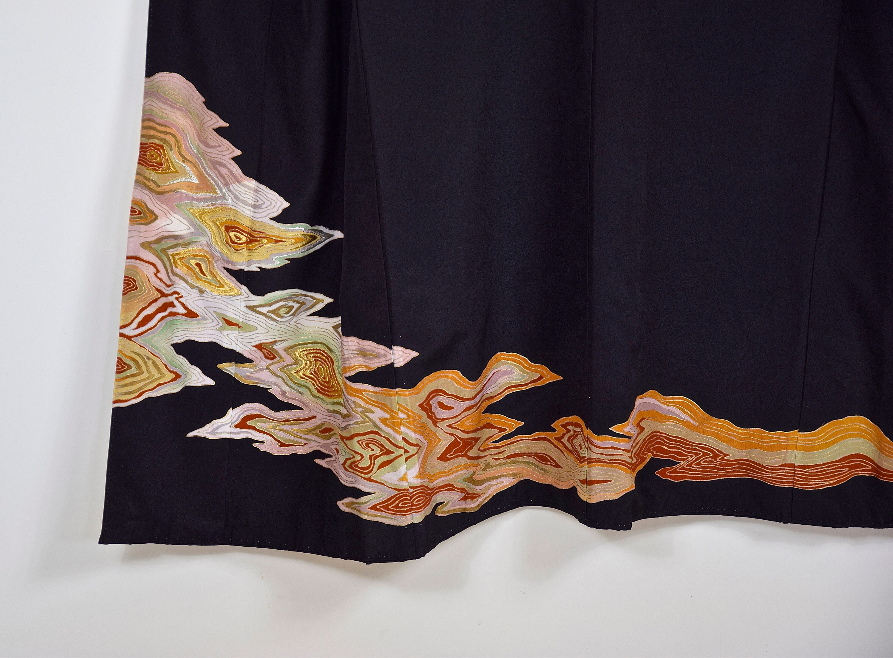 Japanese Vintage Kimono, Wall Decoration, Kuro Tomesode Autumn, Kimono ...