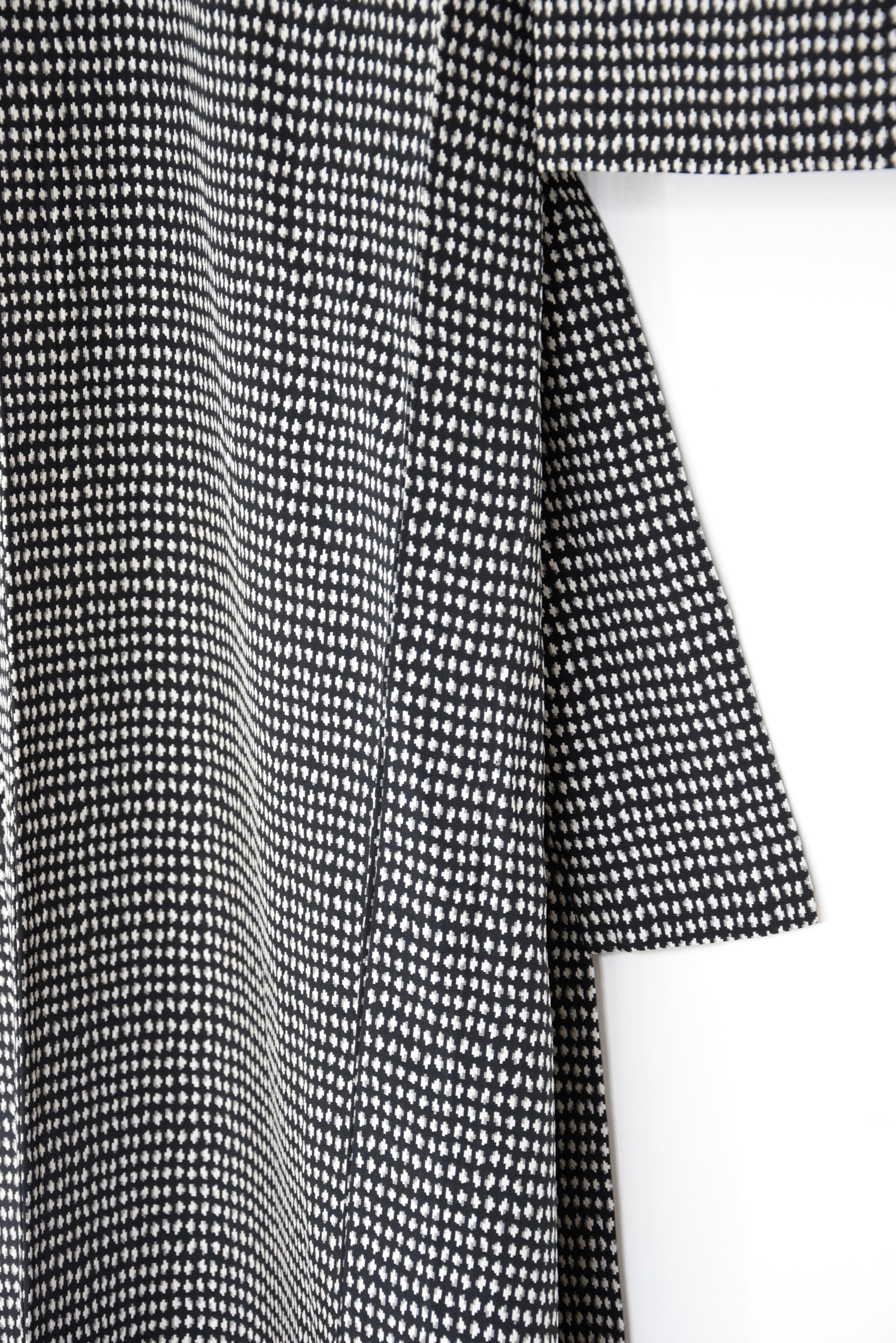 Japanese Kimono, black and white Kimono, Silk Kimono, Kimono Robe