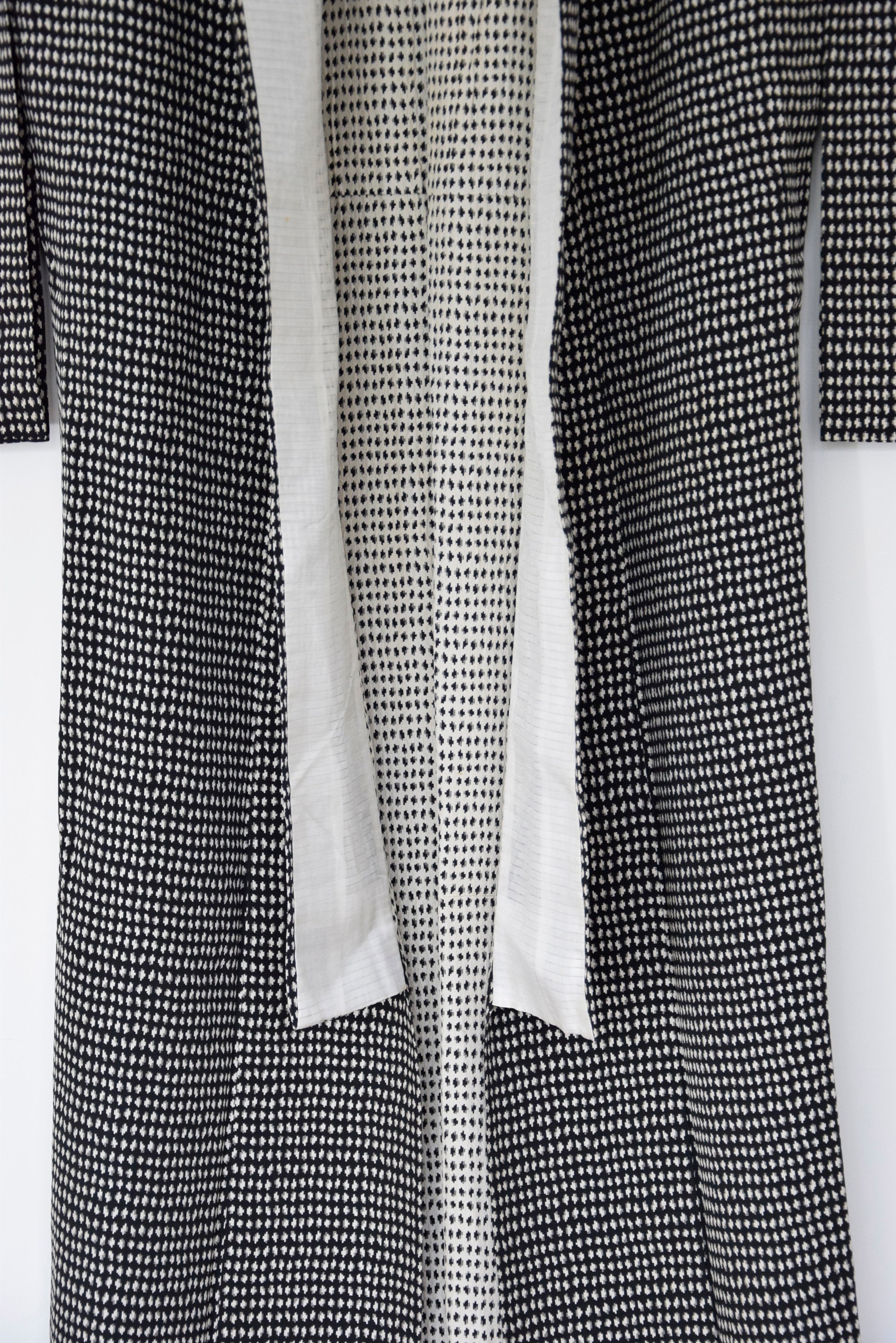 Japanese Kimono, black and white Kimono, Silk Kimono, Kimono Robe