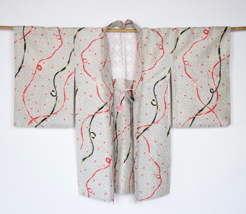 KimonoM\u00e4dchen, silk Ikat Kimono Jacket summer Jacket present Antique Meisen Haori Japanese short Kimono Sustainable fashion