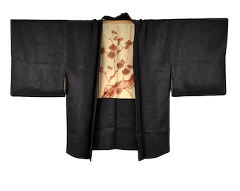 Japanese Vintage Haori Jacket – Reversible with Artistic Lining,B lack Elegant Japanese Kimono Jacket, hand-sewn silk, Opera Evening