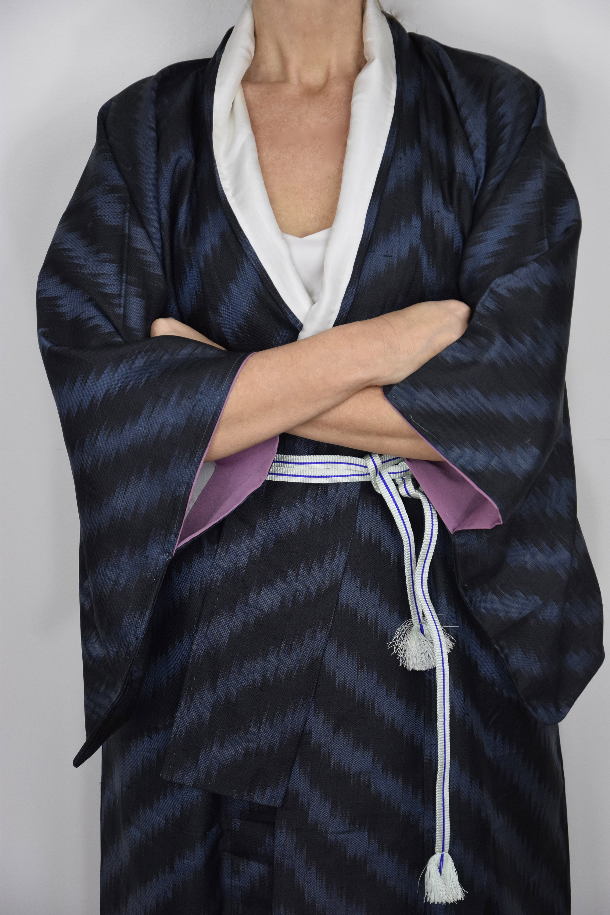Japanese Vintage Kimono Robe in blue and black with free Obijime belt, unisex Gown, Robe, Boho