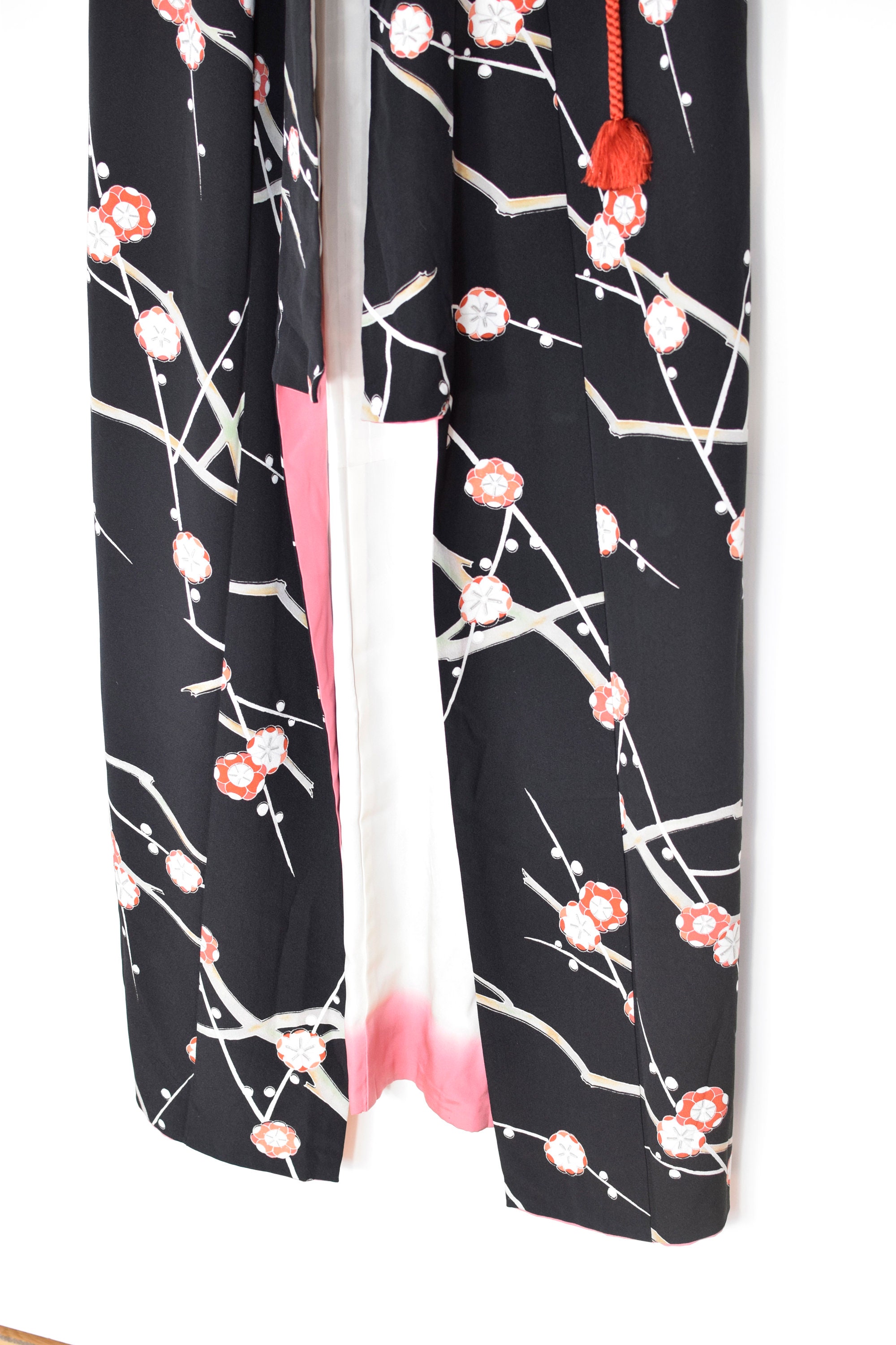 Japanese Vintage Kimono Robe black silk including Obijime (Kumihimo