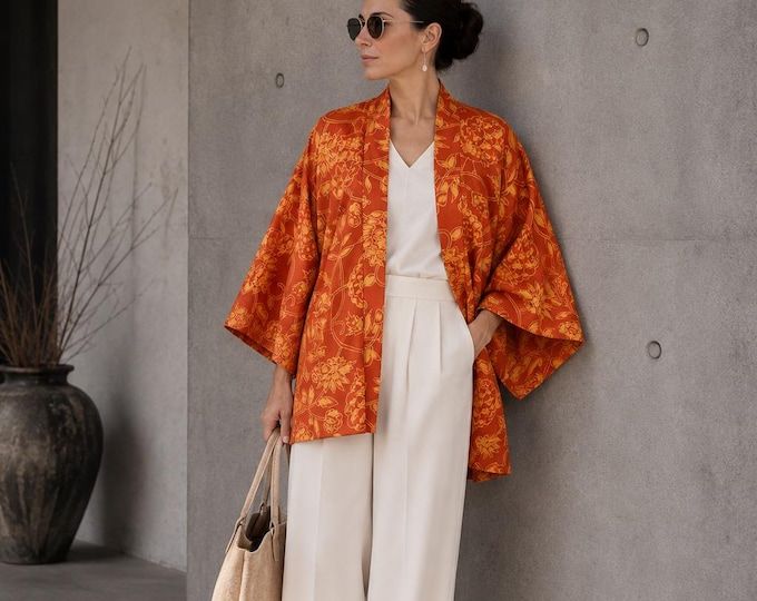 Kimono Jacket in orange,  Japanese Haori, Silk Jacket,  sustainable, for Japan Lovers, ships from Germany