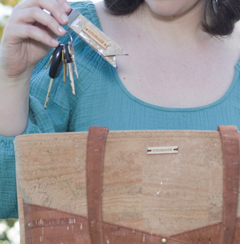 EXPLORER keychain luggage tag // Natural Cork // COURAGE keychain image 4