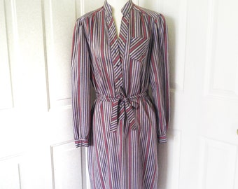 Vintage Schrader Sport Petites 1970s Union Made Striped Shirt Dress