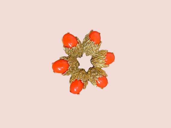 1960s Abstract Acorn Wreath Brooch Pin with Orang… - image 1