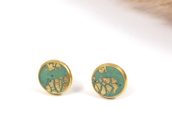 Green stud earrings. Green earrings in gold-colored settings. Small green stud earrings. Fauxstone earrings. Chic and stylish.