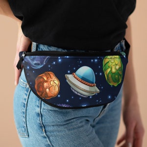 Space Planets Fanny Pack oder Crossbody Bag - Hip Pack, Tasche, Gürteltasche, Retro, Street Wear, Safe, Schule, Arbeit, Reisen, Urlaub Geldbörse