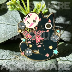 No Face Cosplay Kitty Hard Enamel Pin | Kawaii Halloween Cat Lapel Pin | Cute Spooky Art Pin