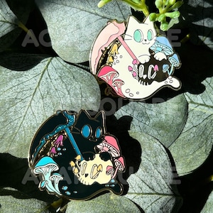 Floral Skeleton Kitty Glow in the Dark Hard Enamel Pin | Kawaii Halloween Cat Lapel Pin | Cute Spooky Art Pin