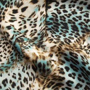 Georgette 467269 Leoprint in natural brown turquoise image 2