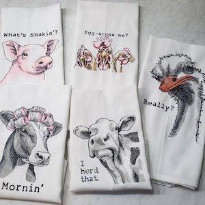 Modern farmhouse decor/embroidered towels/towels with cow/rustic home decor/cute towel with pig/cow hand towel/new home gift/farm towels