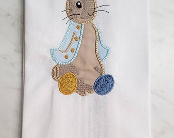 Embroidered Easter vintage rabbit kitchen tee towel/Easter decor with rabbit/vintage style Easter decorations/kitchen spring decor/Easter