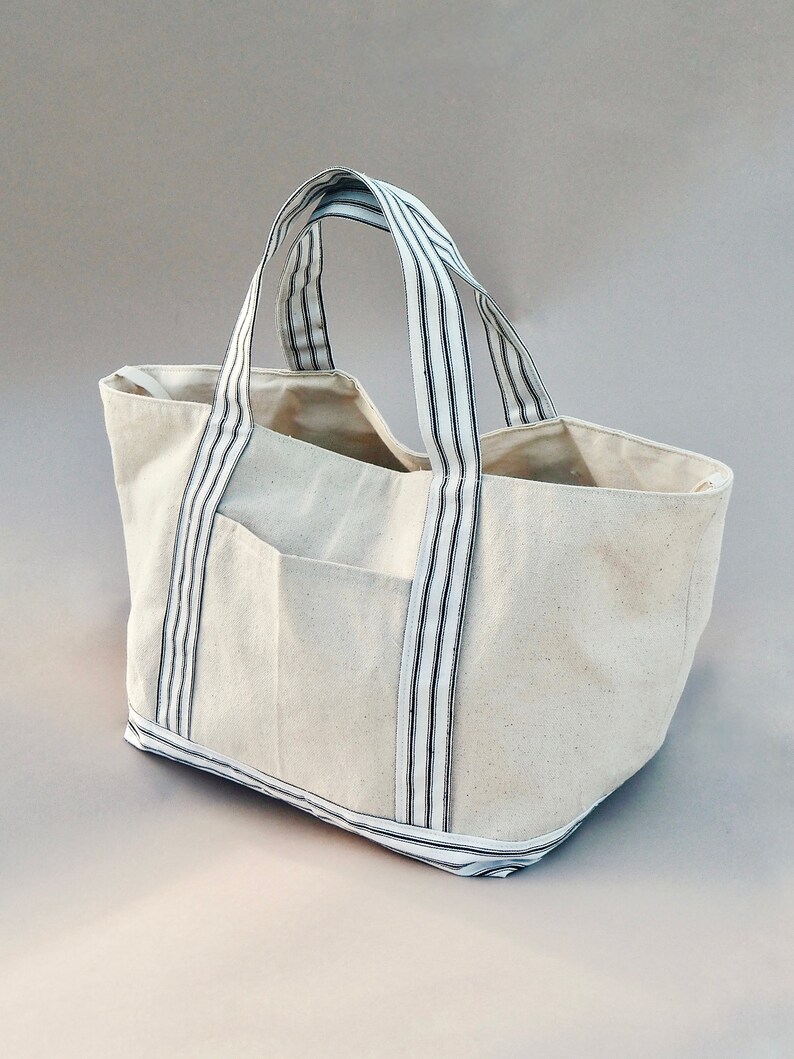 Small Pocket Tote Bag | PDF Sewing Pattern & Tutorial | Instant Digital Download | Easy Sewing Project | Reversible Canvas Tote Bag Pattern image 6