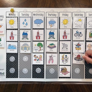 Black & White Weekly Visual Calendar (Includes 264 Cards)