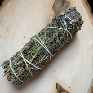 Lavender Herb Bundle for Smoke Cleansing - Herbs - Sage - Smudge Stick - Aura Cleanse - Meditation - Energy Clearing