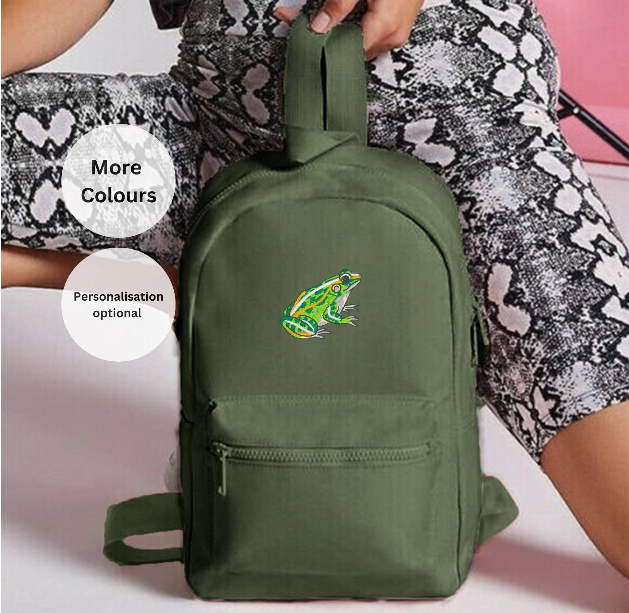 Qwalnely Frog Cute Backpack, Waterproof Frog Laptop