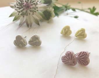 Wildflower heart stud earrings | little mini pastel shades | hypoallergenic handmade