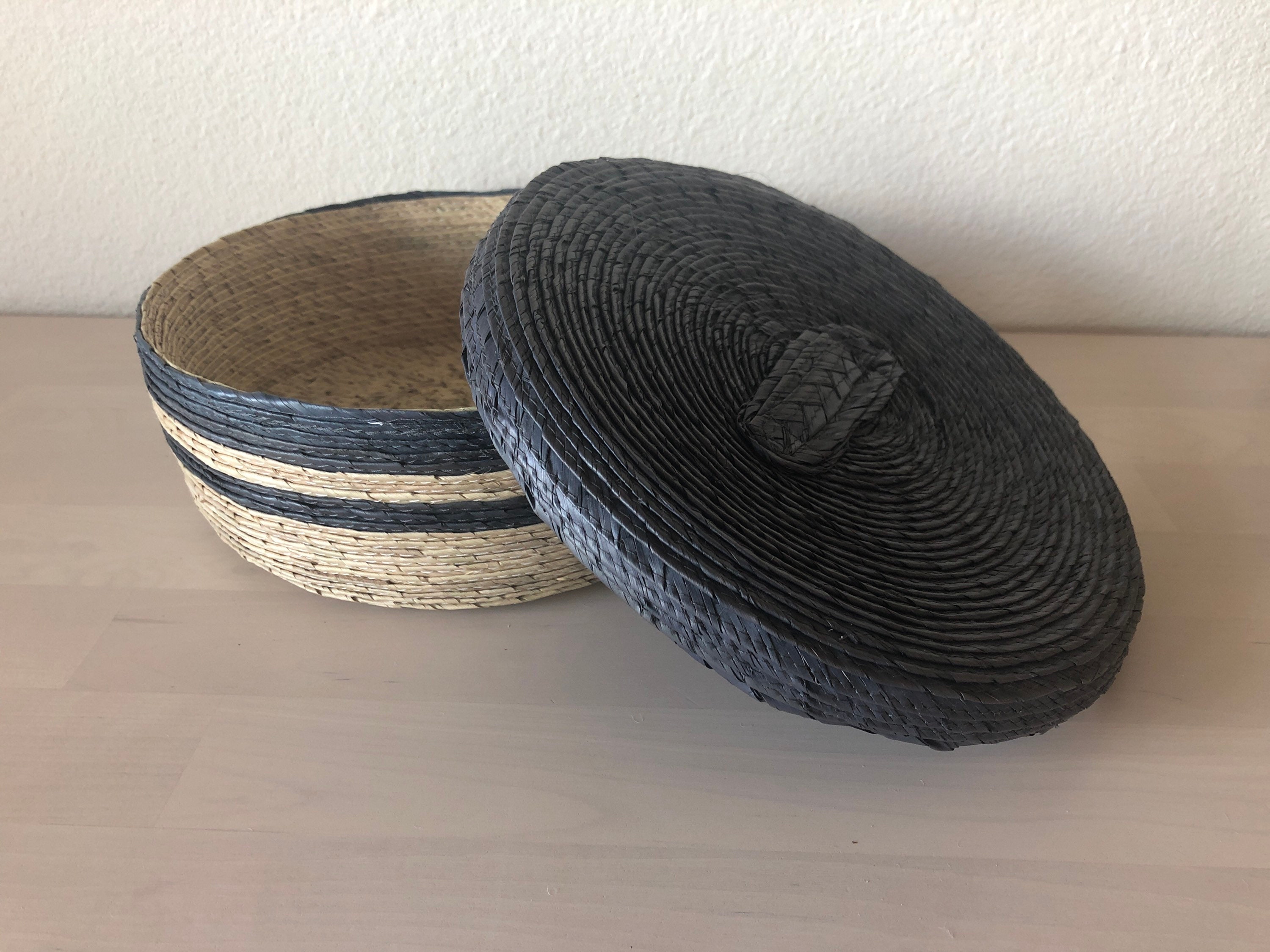 Natural Fiber Tortilla Warmer Woven braided palm basket bread holder
