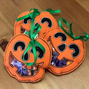 Jack-O-Lantern Halloween Treat Bags