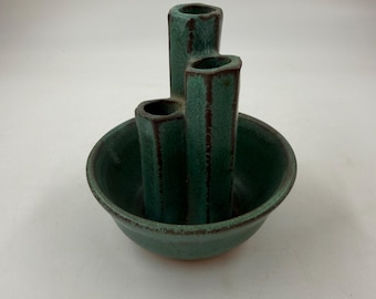 Vintage 1950’s Ikebana Teal Ceramic Bud Vase Tripod MCM