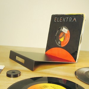 45 RPM Singles Vinyl Record Holder Storage Rack | 7&quot; Singles Ramp Stand | Crate Box Shelf | Modern Vinyl Records DJ Gift | Black Powder Coat