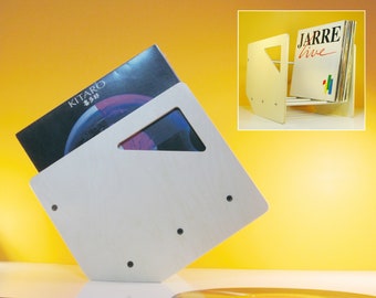Rack ajustável para armazenamento de discos de vinil | Caixa inclinada moderna para mesa ou piso | Prateleira porta-registro de madeira de bétula báltica, feita à mão nos EUA