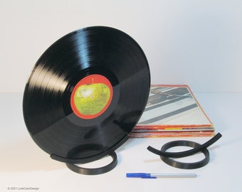 Par de suporte para porta-discos Solo | Cada um contém um disco LP de 12 polegadas | Tela de vinil de mesa moderna e elegante | Armazenamento pequeno e minimalista | Feito nos EUA