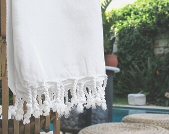 White Turkish Towel, Peshtemal, Hammam Towel, Turkish Beach Towel, Turkish Bath Towel, %100 Cotton Fouta