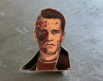 Insignia de esmalte duro T-800 (variante T2) con impresión CMYK