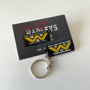 Weyland-Yutani pin badge and keyring discounted double-pack