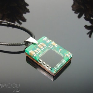 Circuit Board Necklace,Wood Resin, Recycled Motherboard Jewelry, Geek Chic Necklace, Wearable Technology, Computer Gift, Computer Programmer