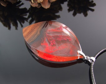 Resin Wood Necklace,Wood Resin Jewelry,Wood Resin Pendant,Resin Wood Pendant,Handmade wooden pendant,Resin Jewelry,Resin pendant,Resin art