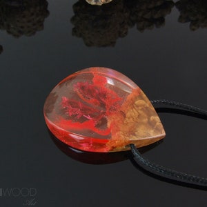 Wood Resin Pendant,Resin Wood Pendant,Wood and Resin Jewelry,Unique gift,Handmade wood pendant,Gift For Her,Special Jewelry,Resin pendant