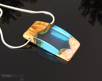 Blue Necklace,gift for mom ,Wood Resin Necklace,Resin Wood Pendant,Wood Resin Pendant,Resin Wood Necklace