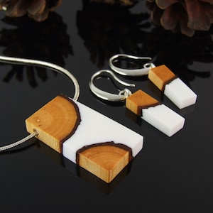 wood resin jewelry set, wooden jewelry set, resin jewelry set,Wood Resin Pendant,Resin Earrings,Aurora