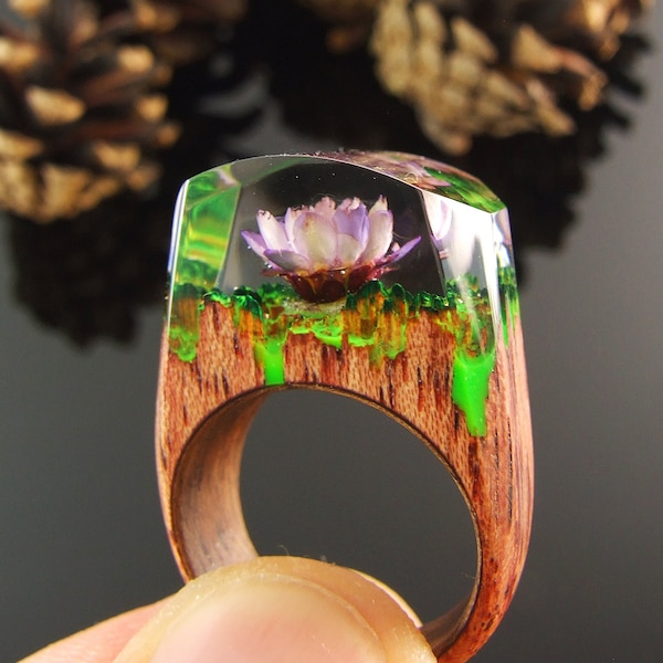 Wood ring. Secret world inside the ring. Wooden rings for women. Wood resin ring. Terrarium