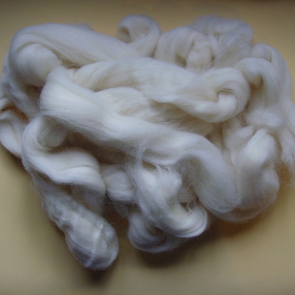 Cheviot Natural Wool Rovings 200g for Spinning, Felting, Weaving