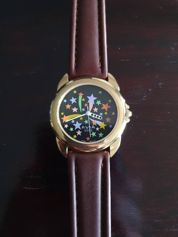 Vintage Retro Avia 2000 Quartz  Watch. Millenium E